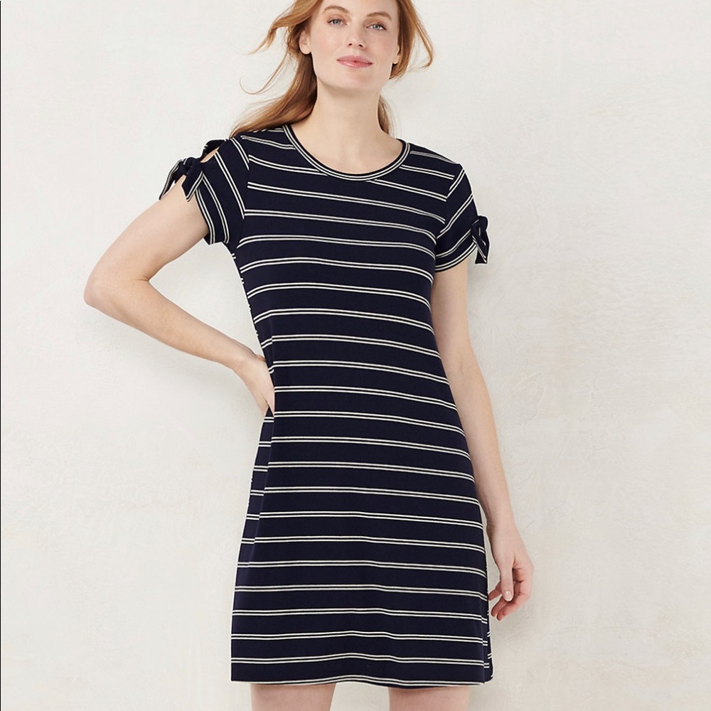LC Lauren Conrad swing dress